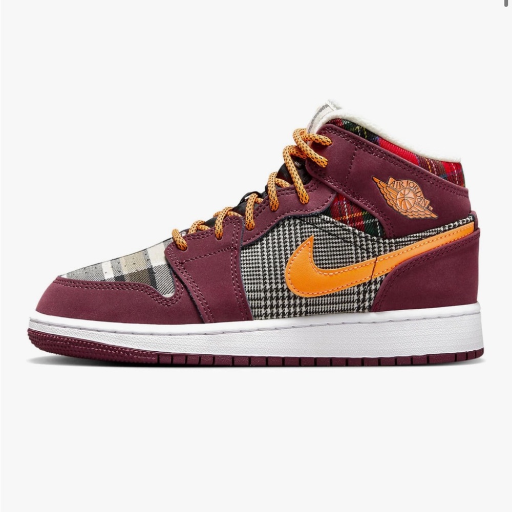 Air Jordan 1 Mid SE (GS)